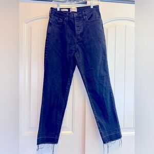 High Rise 90s Slim Black Raw Hem Jeans